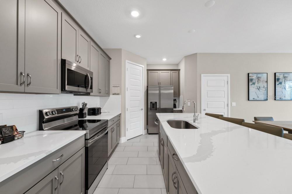7846 SPECTRUM DR, REUNION, FL, 34747