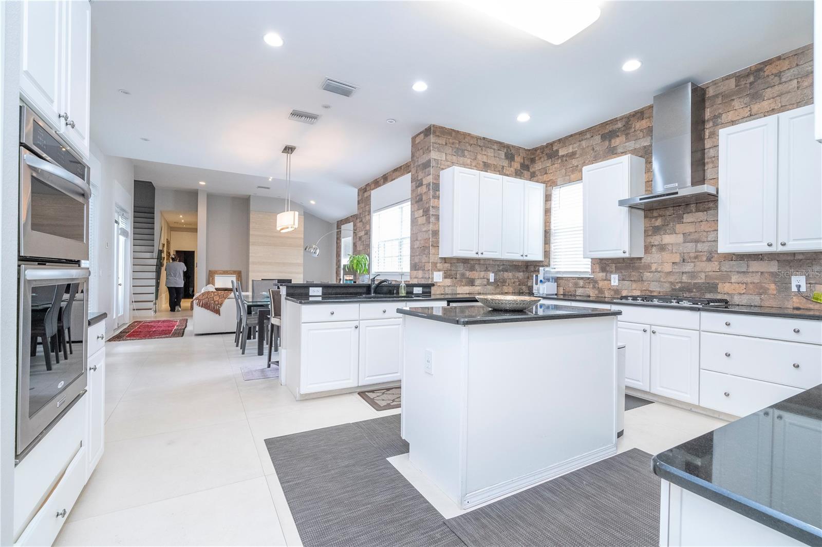 11339 CAMDEN PARK DR, WINDERMERE, FL, 34786