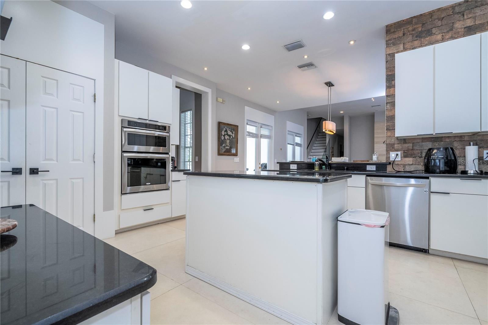 11339 CAMDEN PARK DR, WINDERMERE, FL, 34786