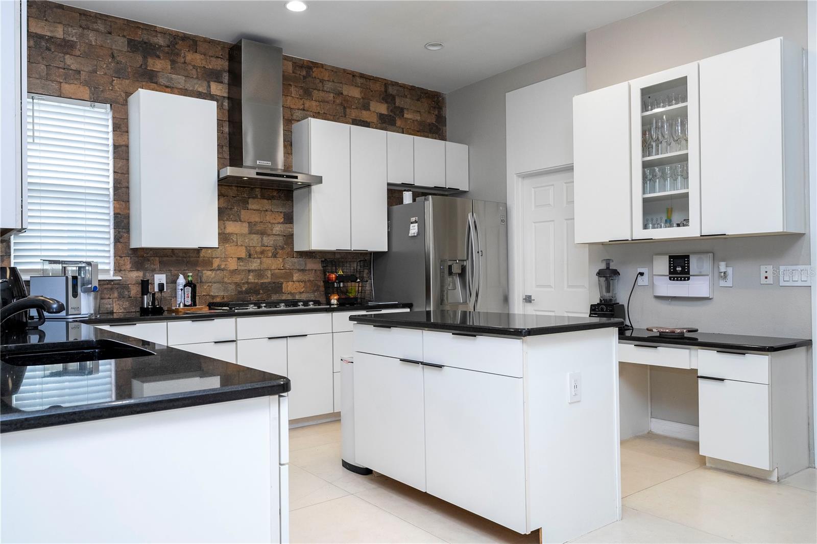 11339 CAMDEN PARK DR, WINDERMERE, FL, 34786