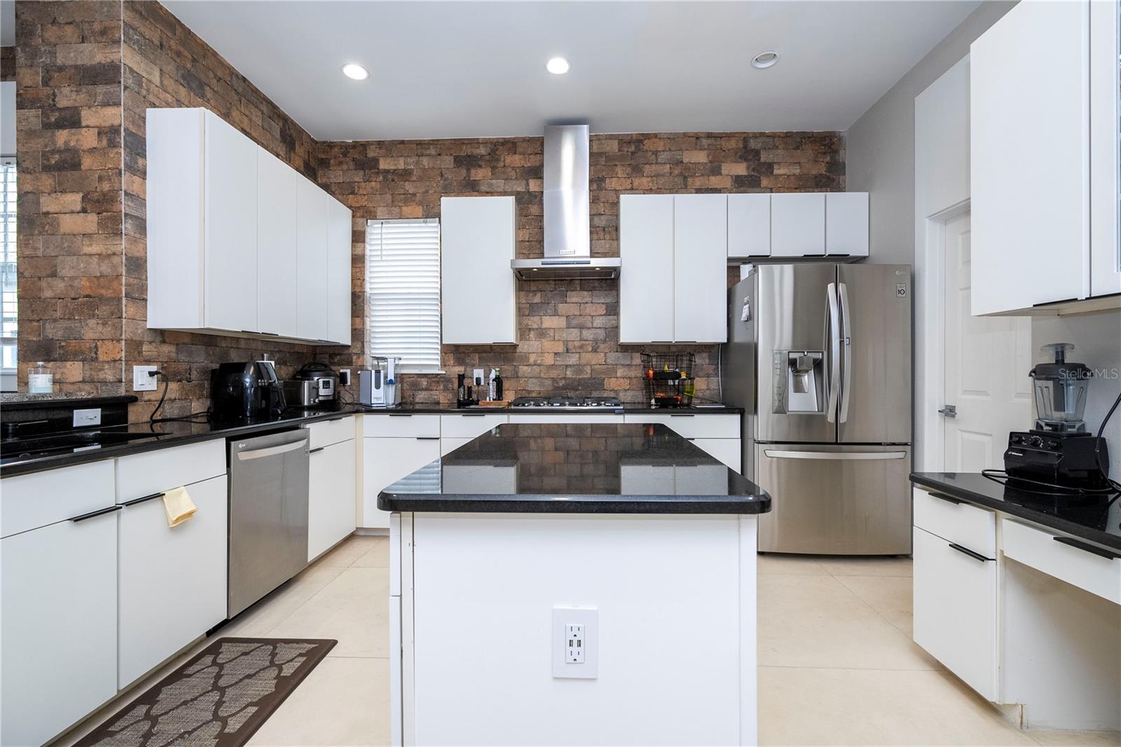 11339 CAMDEN PARK DR, WINDERMERE, FL, 34786