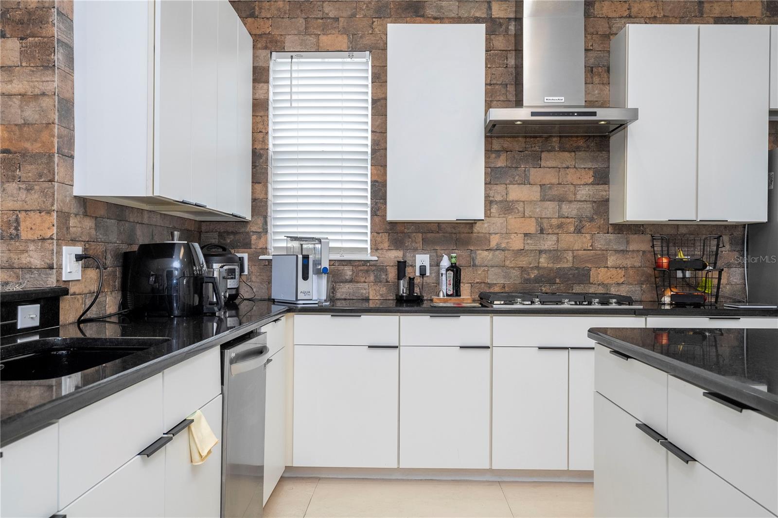 11339 CAMDEN PARK DR, WINDERMERE, FL, 34786