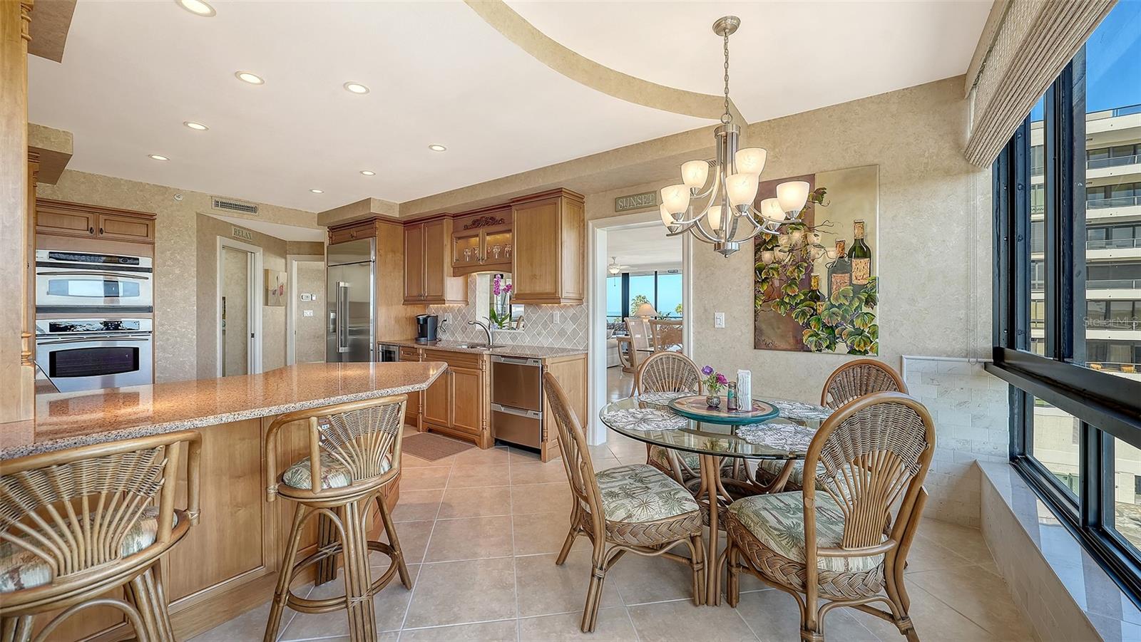 535 SANCTUARY DR #A401, LONGBOAT KEY, FL, 34228