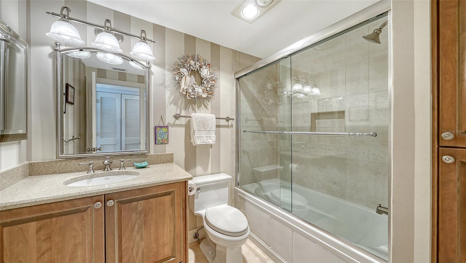 535 SANCTUARY DR #A401, LONGBOAT KEY, FL, 34228