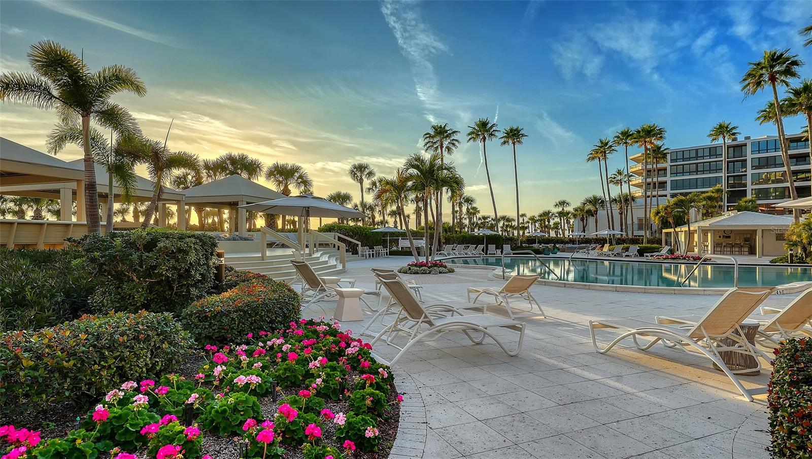 535 SANCTUARY DR #A401, LONGBOAT KEY, FL, 34228