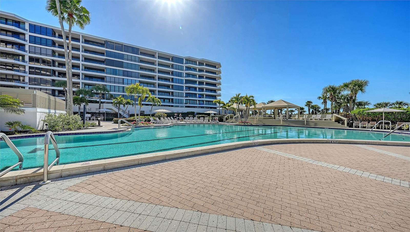 535 SANCTUARY DR #A401, LONGBOAT KEY, FL, 34228