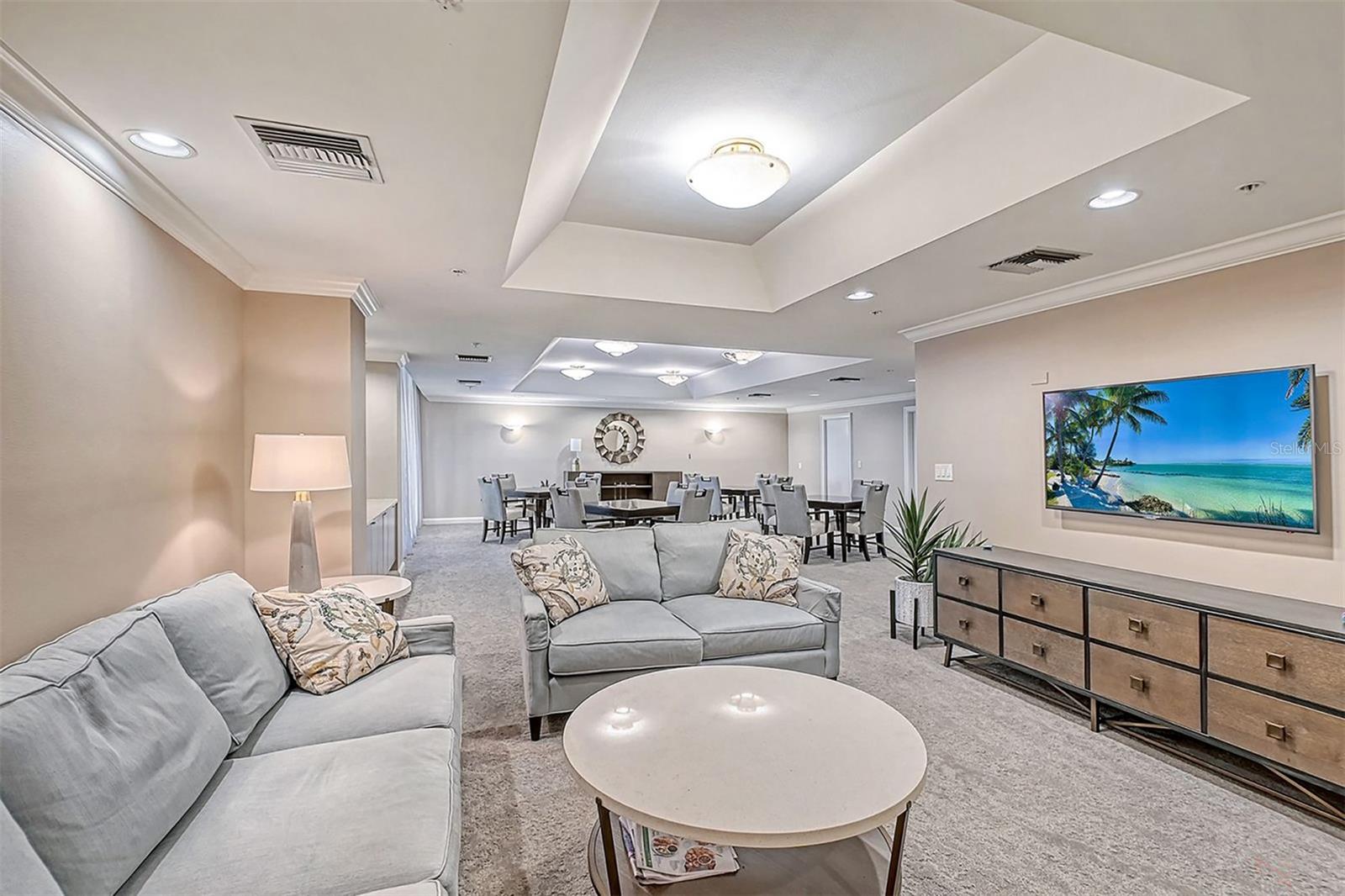 535 SANCTUARY DR #A401, LONGBOAT KEY, FL, 34228
