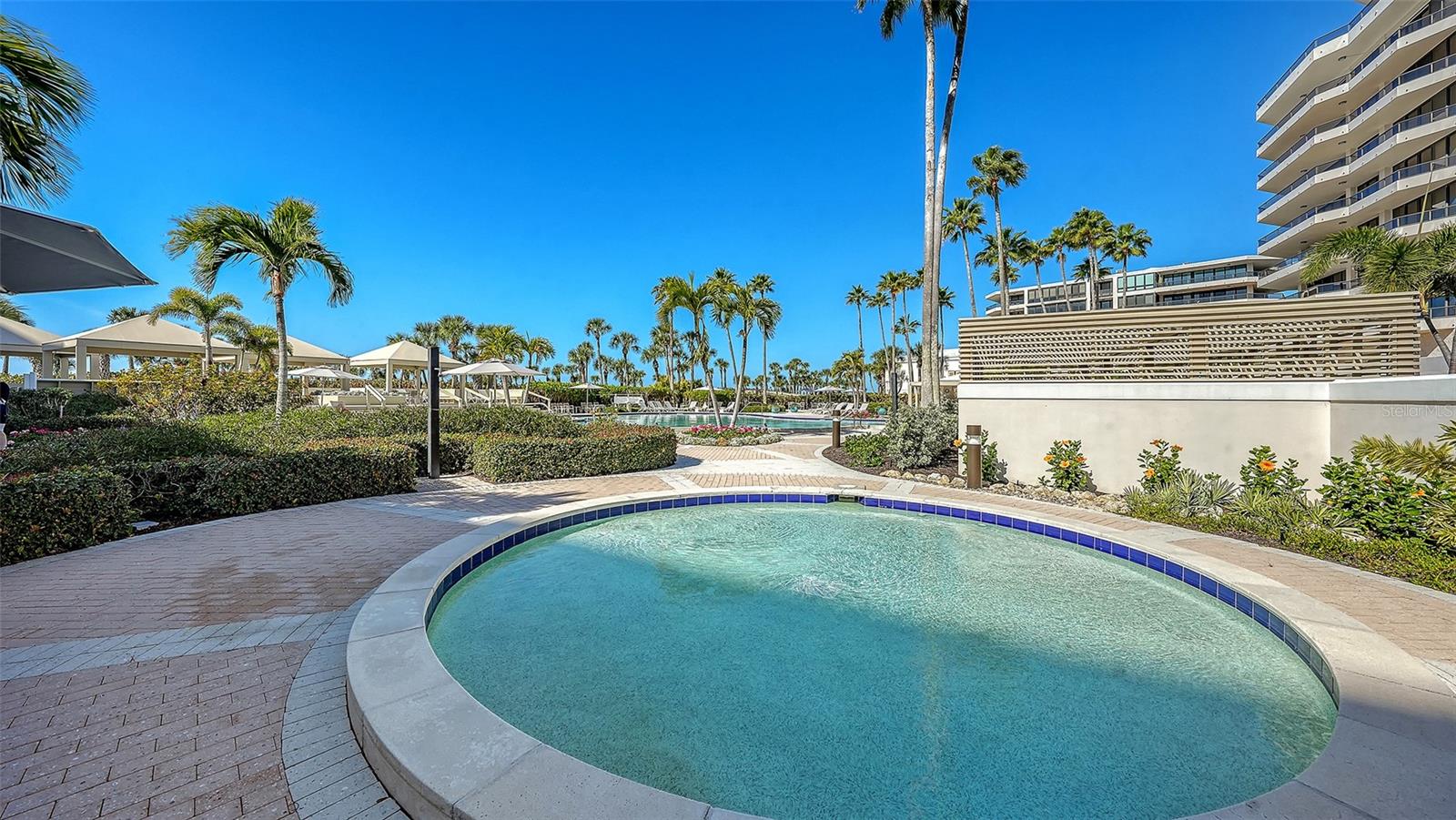 535 SANCTUARY DR #A401, LONGBOAT KEY, FL, 34228