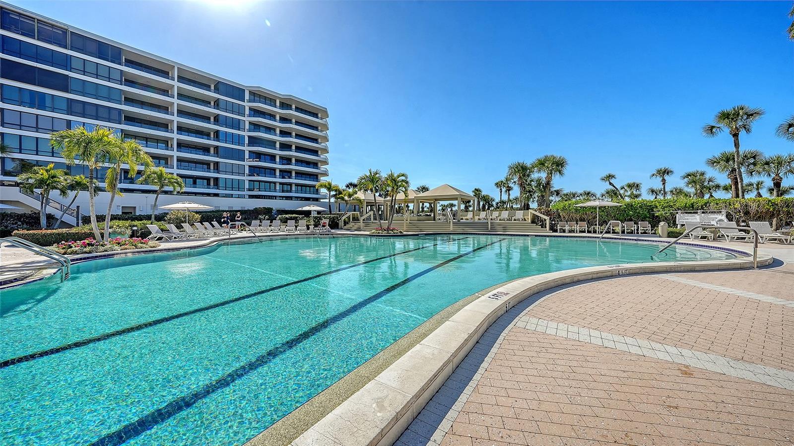 535 SANCTUARY DR #A401, LONGBOAT KEY, FL, 34228