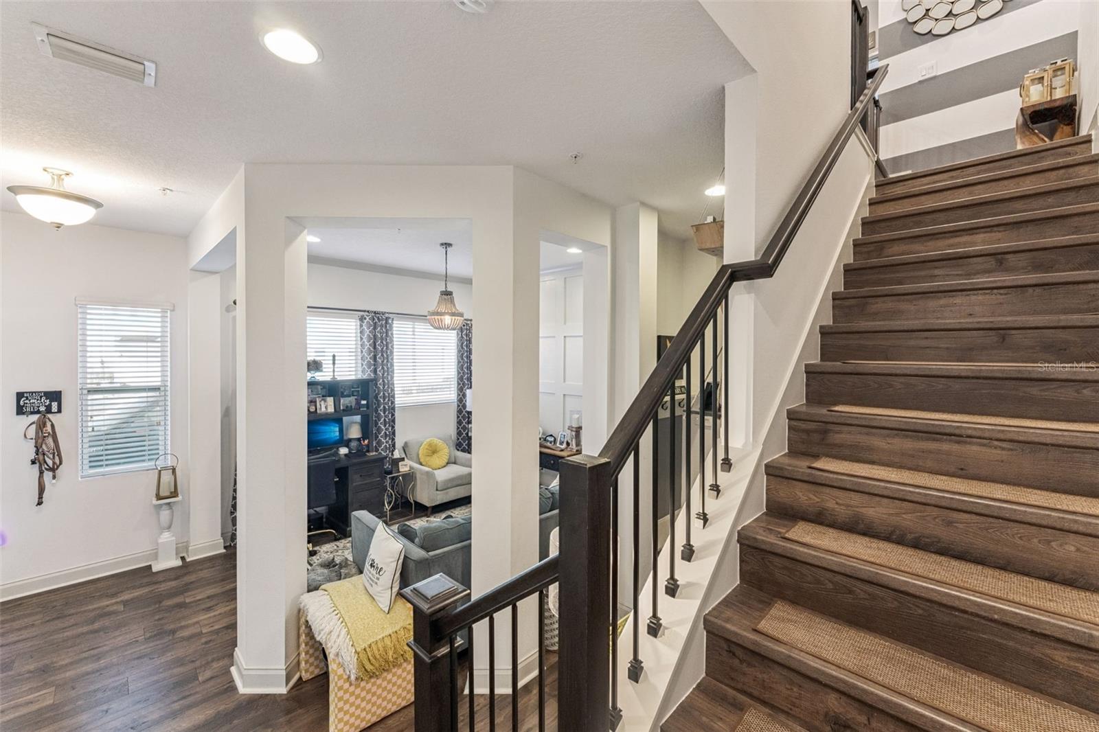 1015 LYCHEE CT, LAKE MARY, FL, 32746