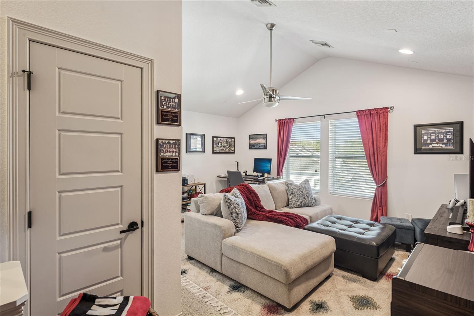 1015 LYCHEE CT, LAKE MARY, FL, 32746