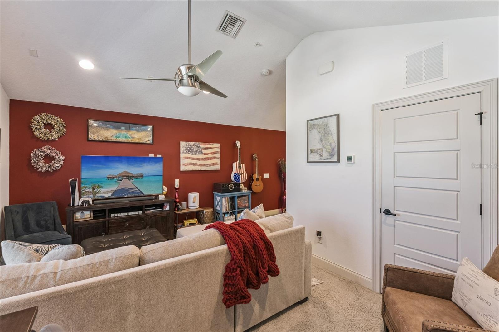 1015 LYCHEE CT, LAKE MARY, FL, 32746