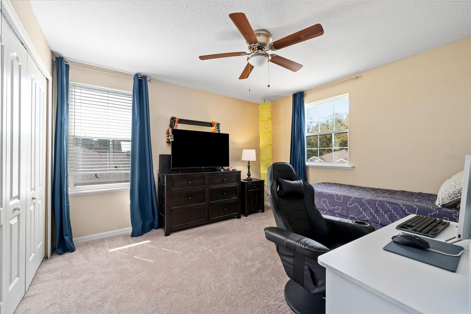 1049 NW 233RD DR, NEWBERRY, FL, 32669