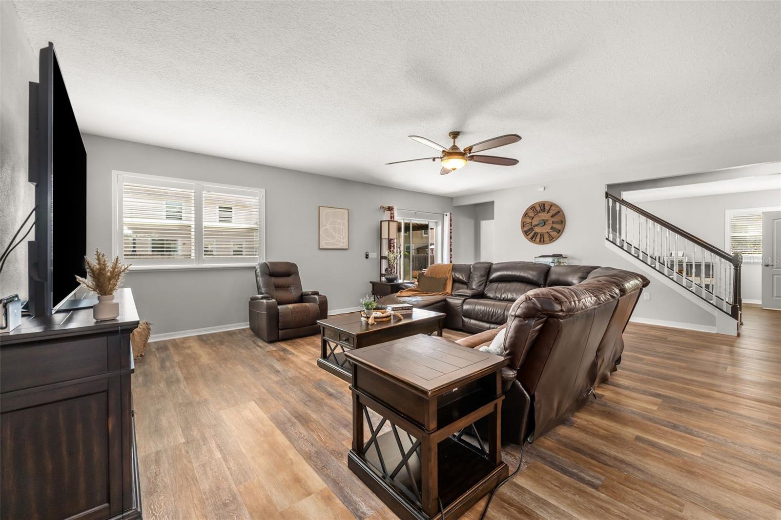 1049 NW 233RD DR, NEWBERRY, FL, 32669
