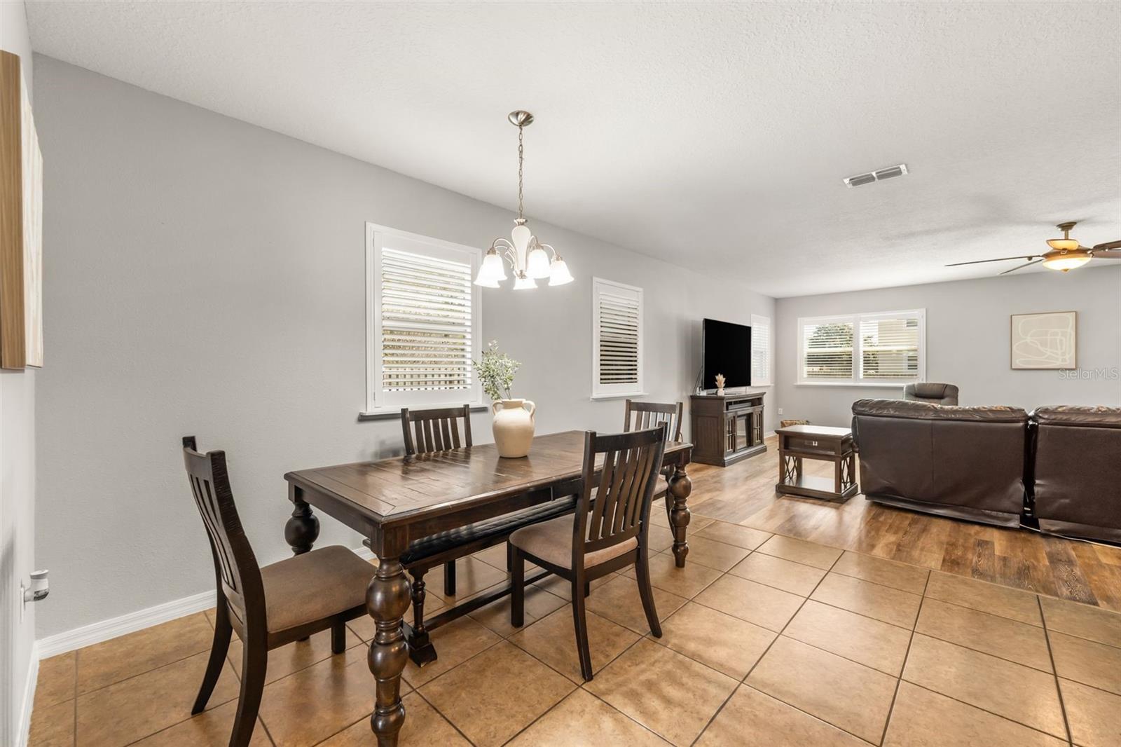 1049 NW 233RD DR, NEWBERRY, FL, 32669