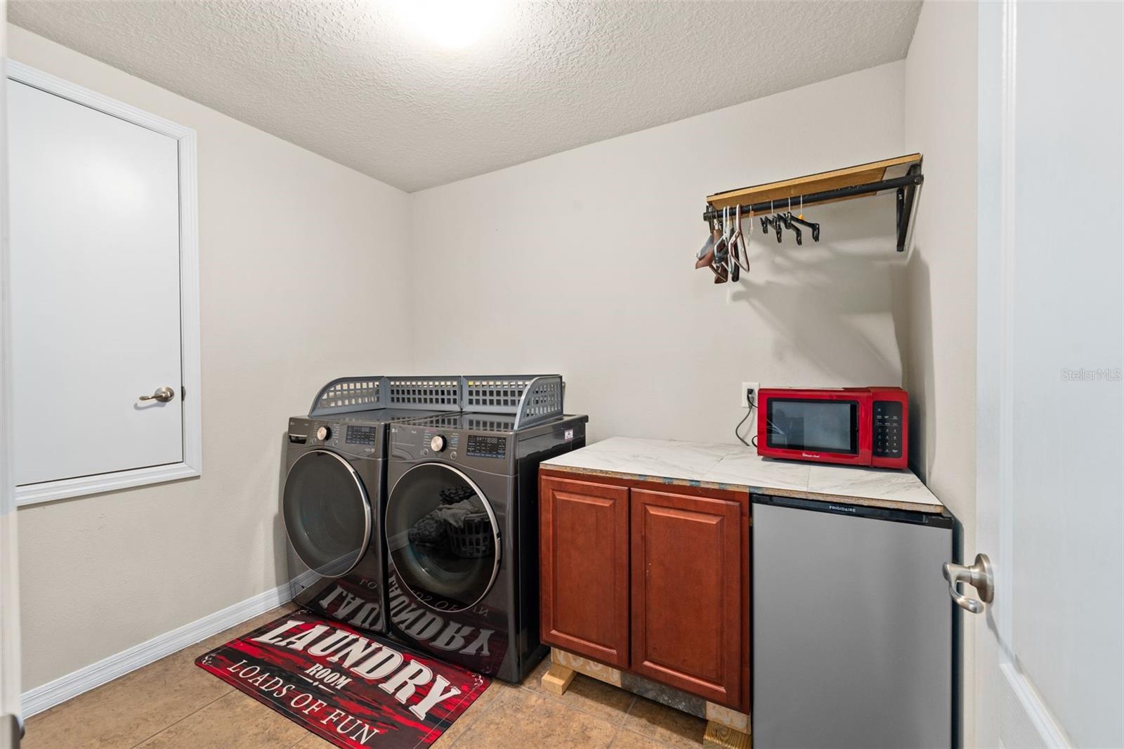 1049 NW 233RD DR, NEWBERRY, FL, 32669