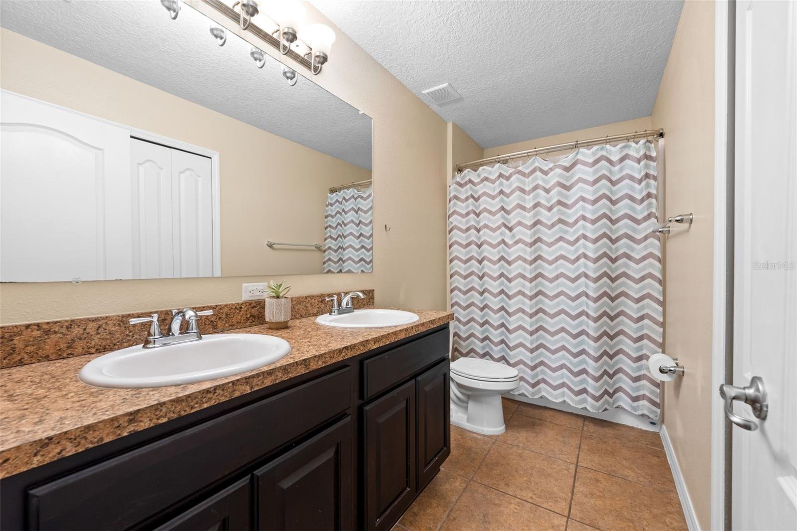 1049 NW 233RD DR, NEWBERRY, FL, 32669