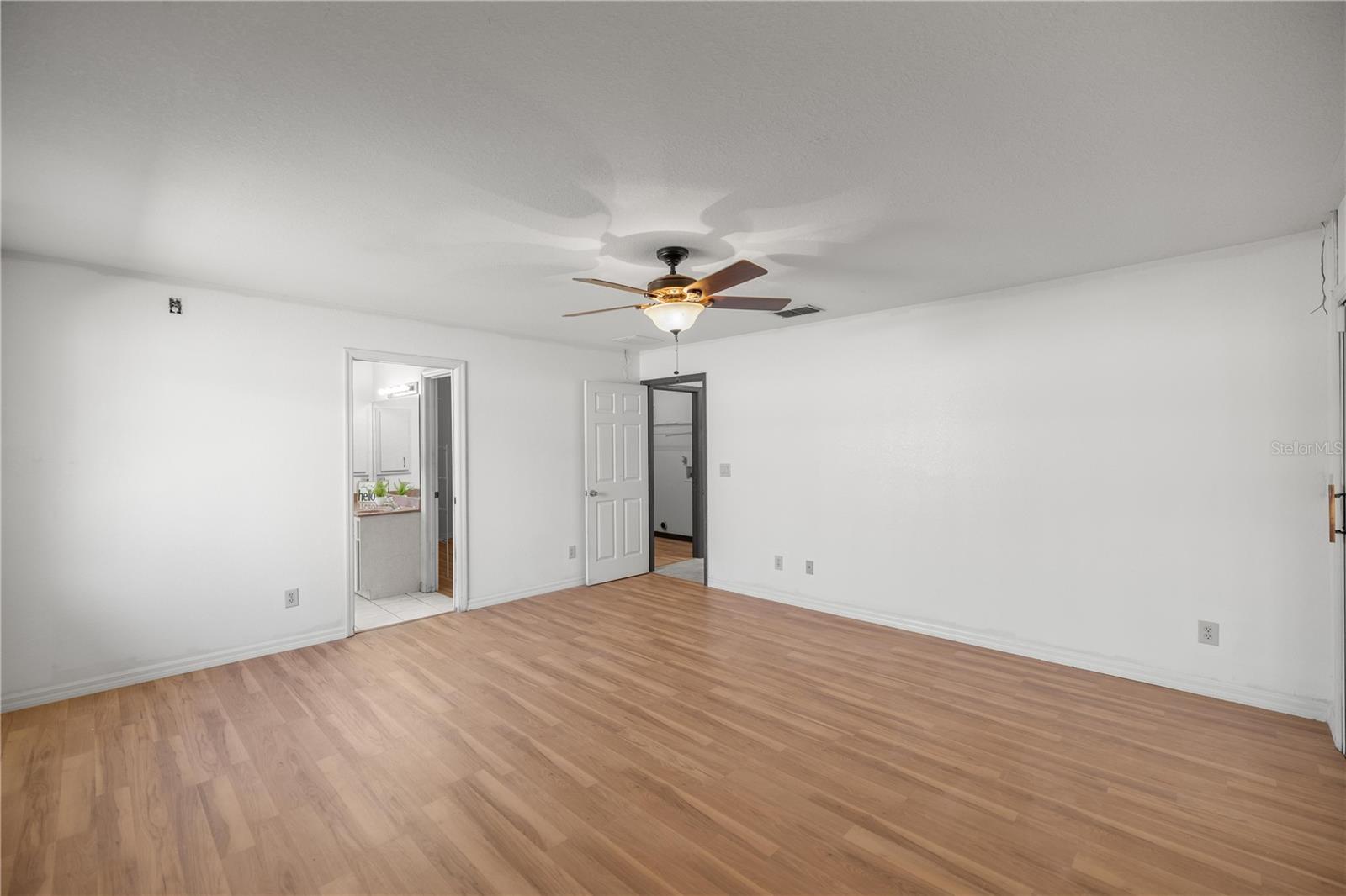 15998 SW 27TH AVENUE RD, OCALA, FL, 34473