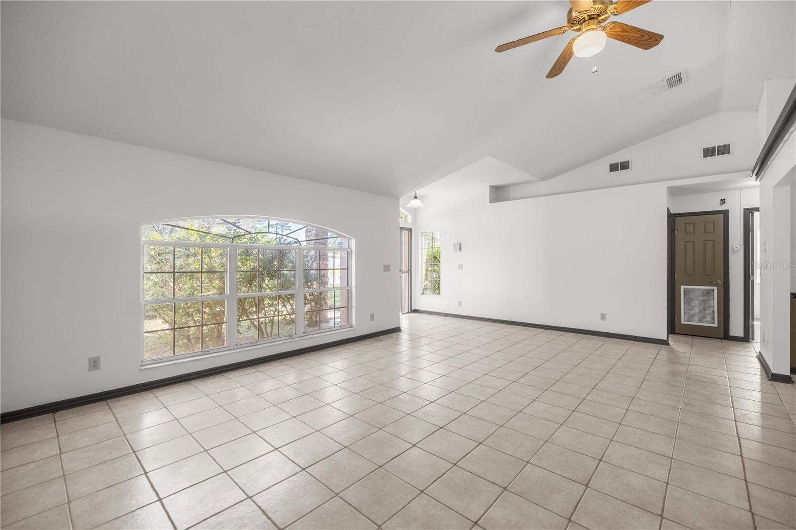 15998 SW 27TH AVENUE RD, OCALA, FL, 34473