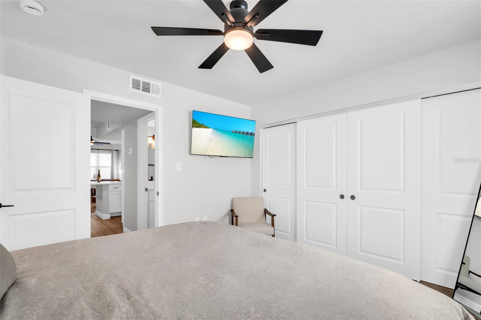 9715 HARRELL AVE #9, TREASURE ISLAND, FL, 33706