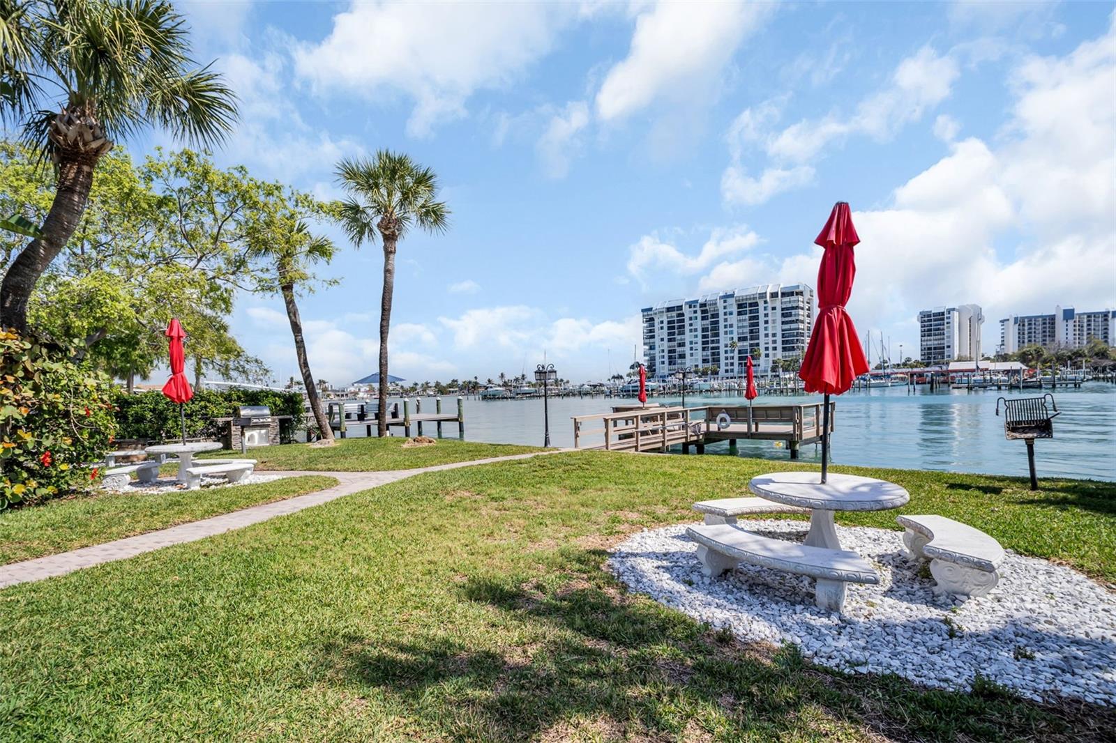 9715 HARRELL AVE #9, TREASURE ISLAND, FL, 33706
