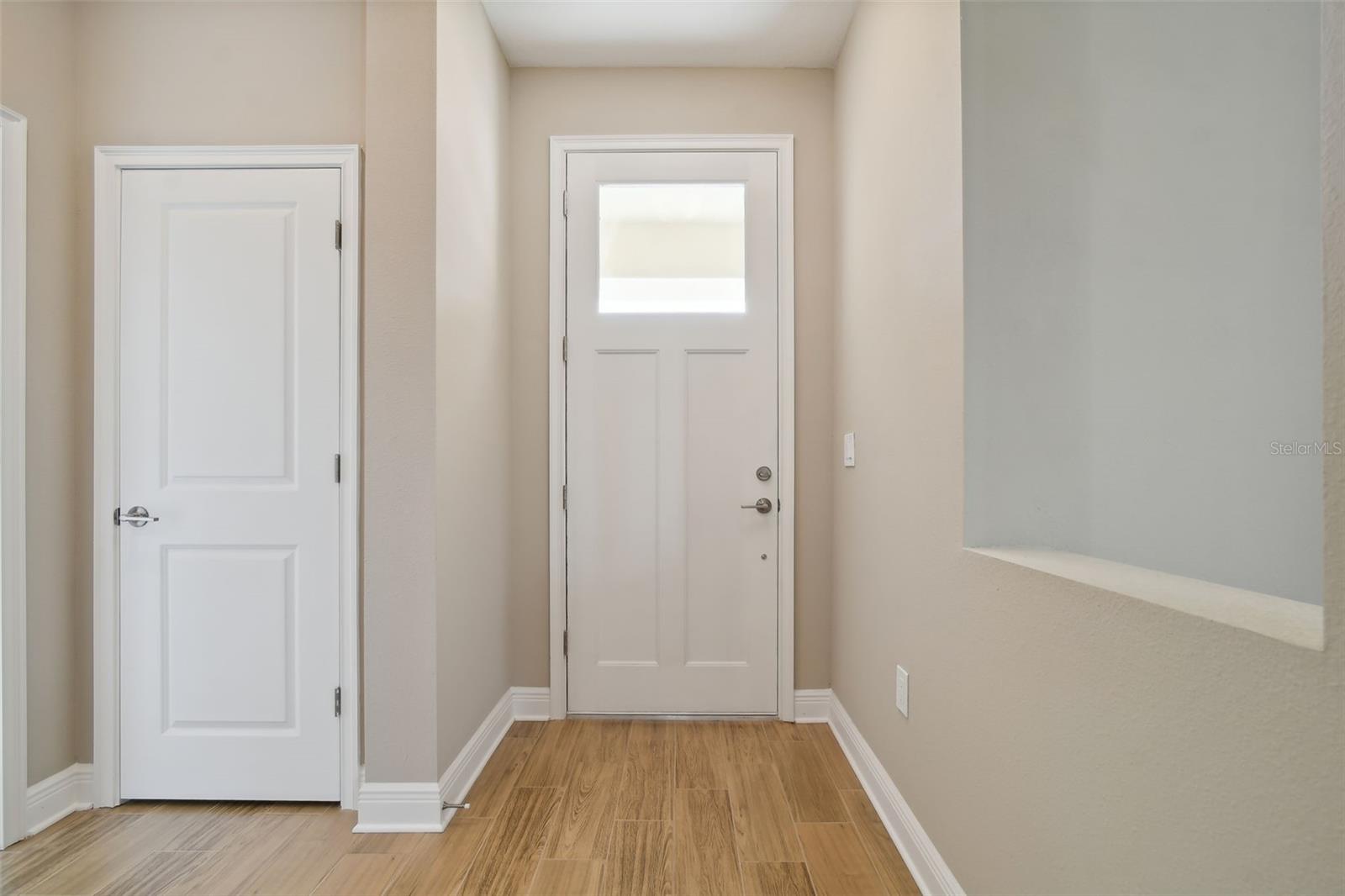 TB8483468 Property Photo