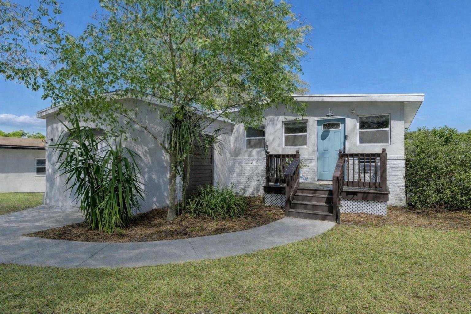 4611 W PAXTON AVE, TAMPA, FL, 33611