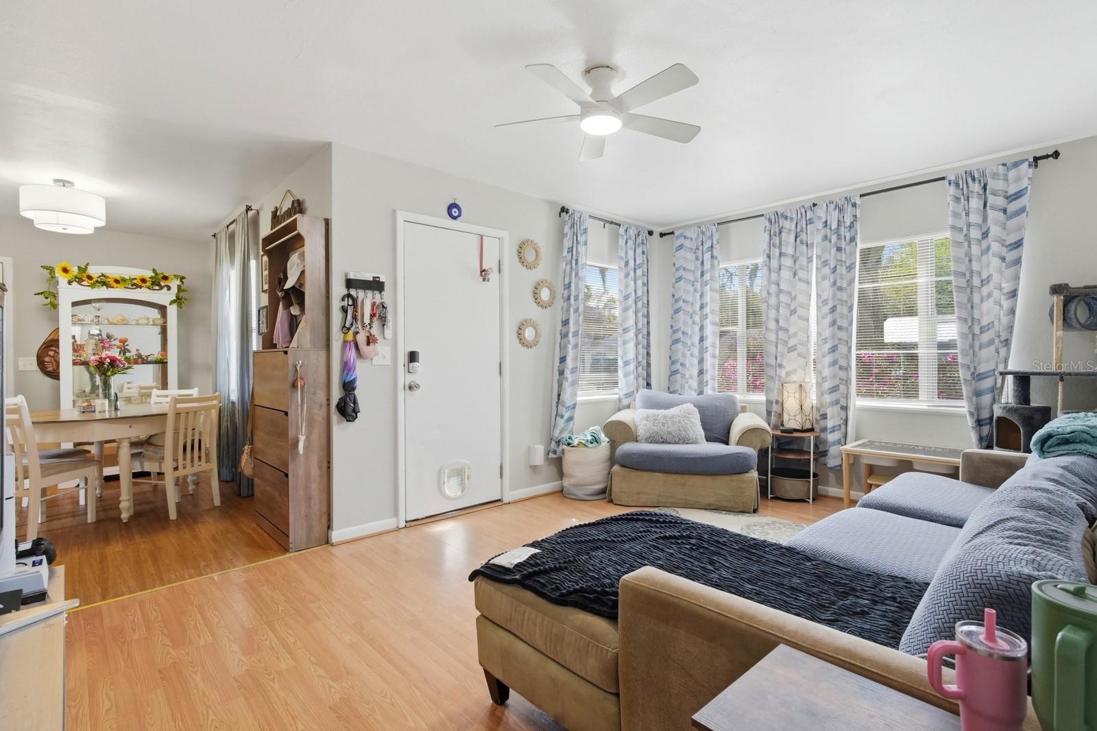 2627 MYRTLE AVE, MIMS, FL, 32754