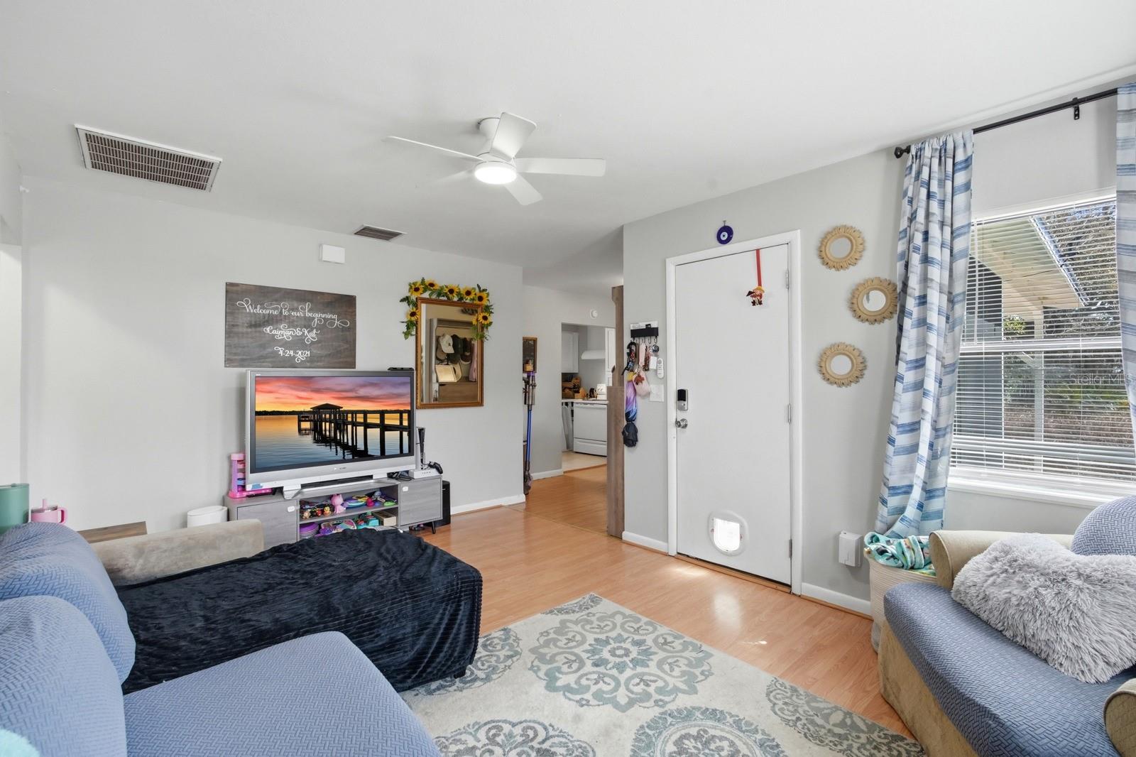 2627 MYRTLE AVE, MIMS, FL, 32754