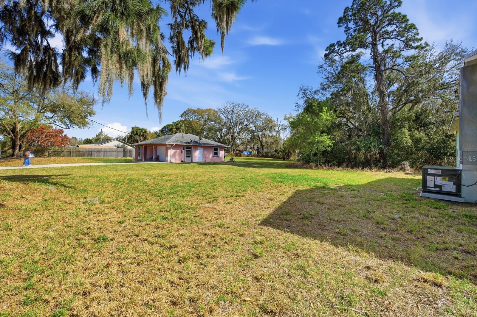 2627 MYRTLE AVE, MIMS, FL, 32754