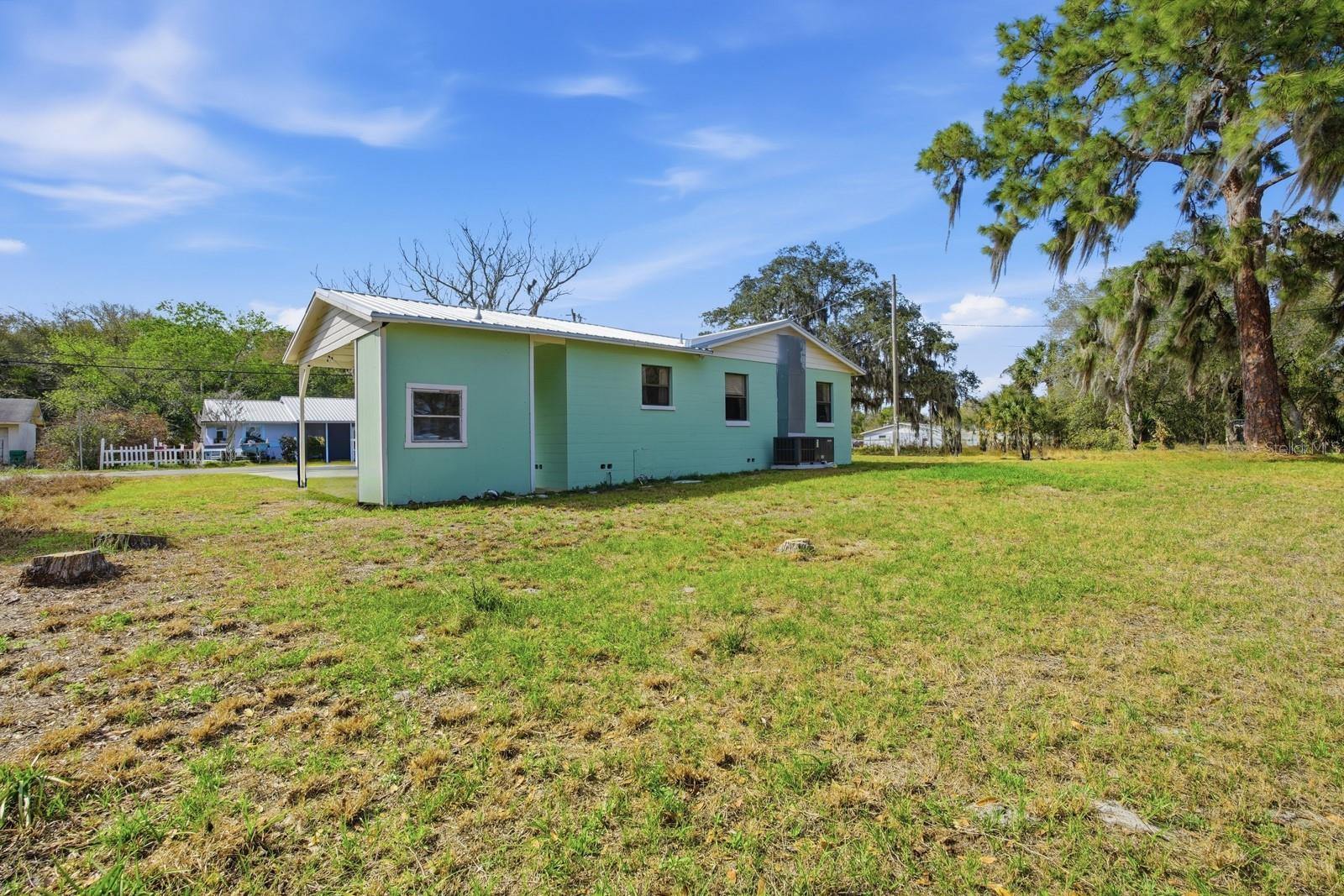 2627 MYRTLE AVE, MIMS, FL, 32754