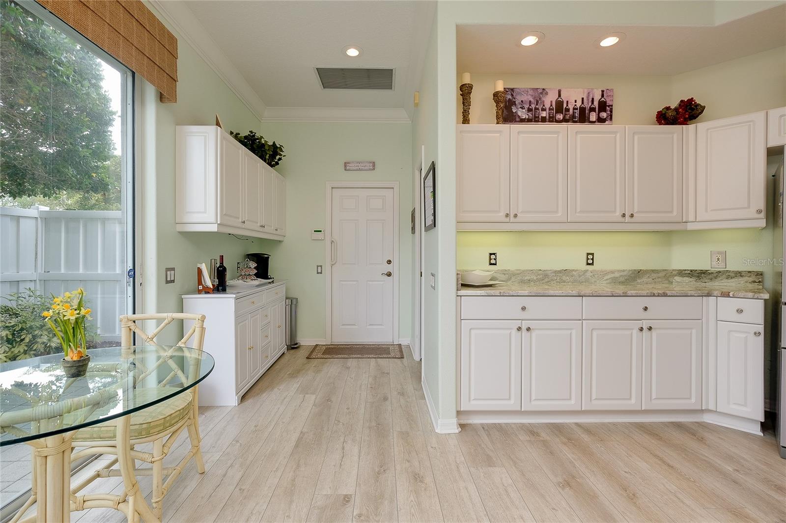 8639 54TH AVENUE CIR E, BRADENTON, FL, 34211