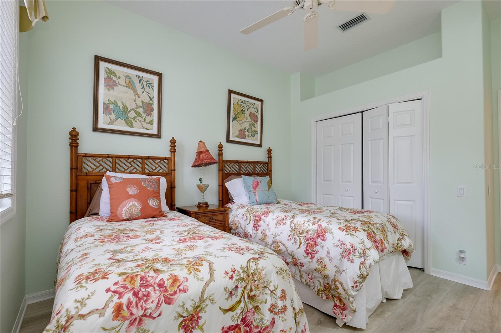 8639 54TH AVENUE CIR E, BRADENTON, FL, 34211