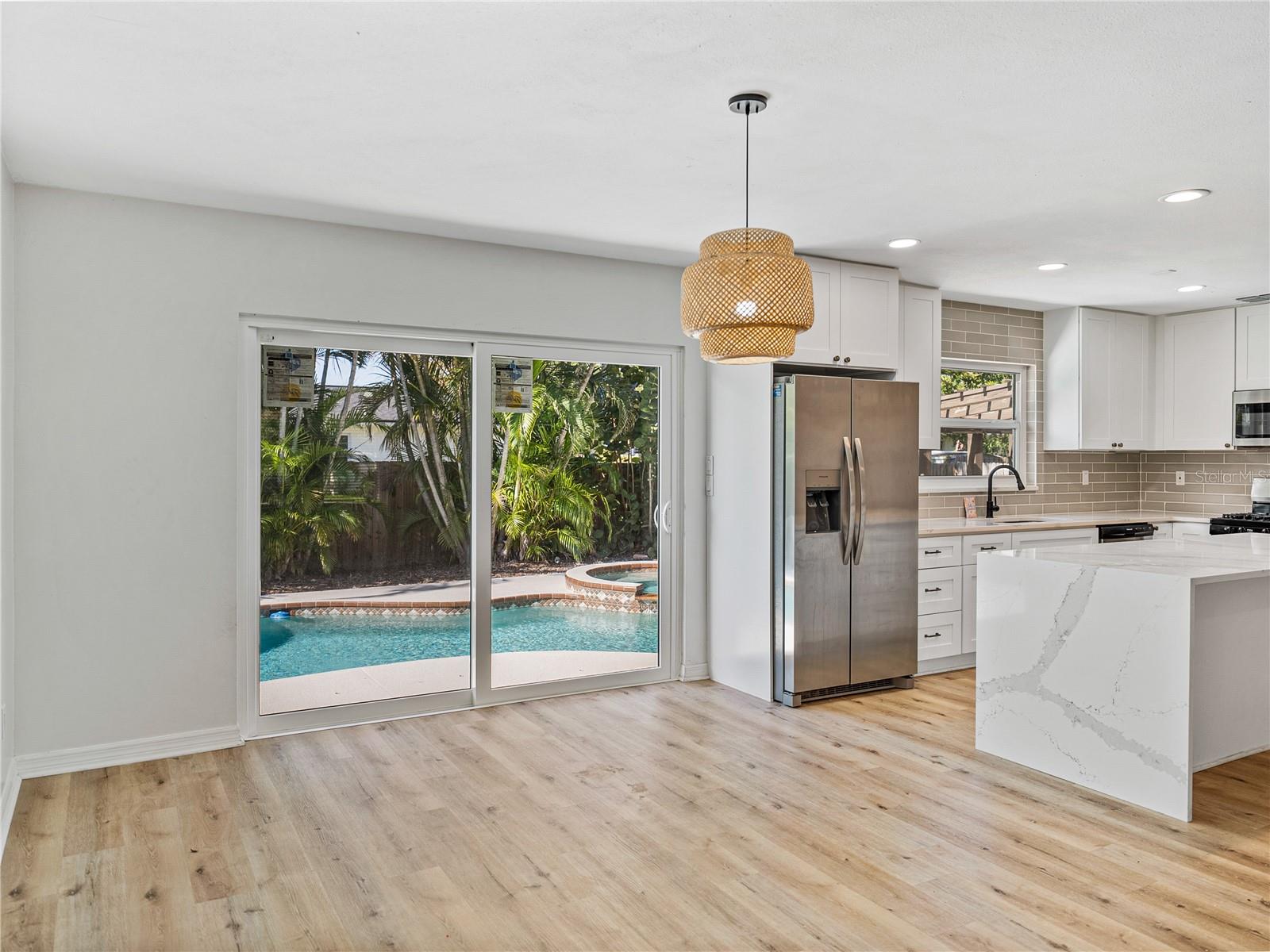 6000 19TH ST NE, ST PETERSBURG, FL, 33703