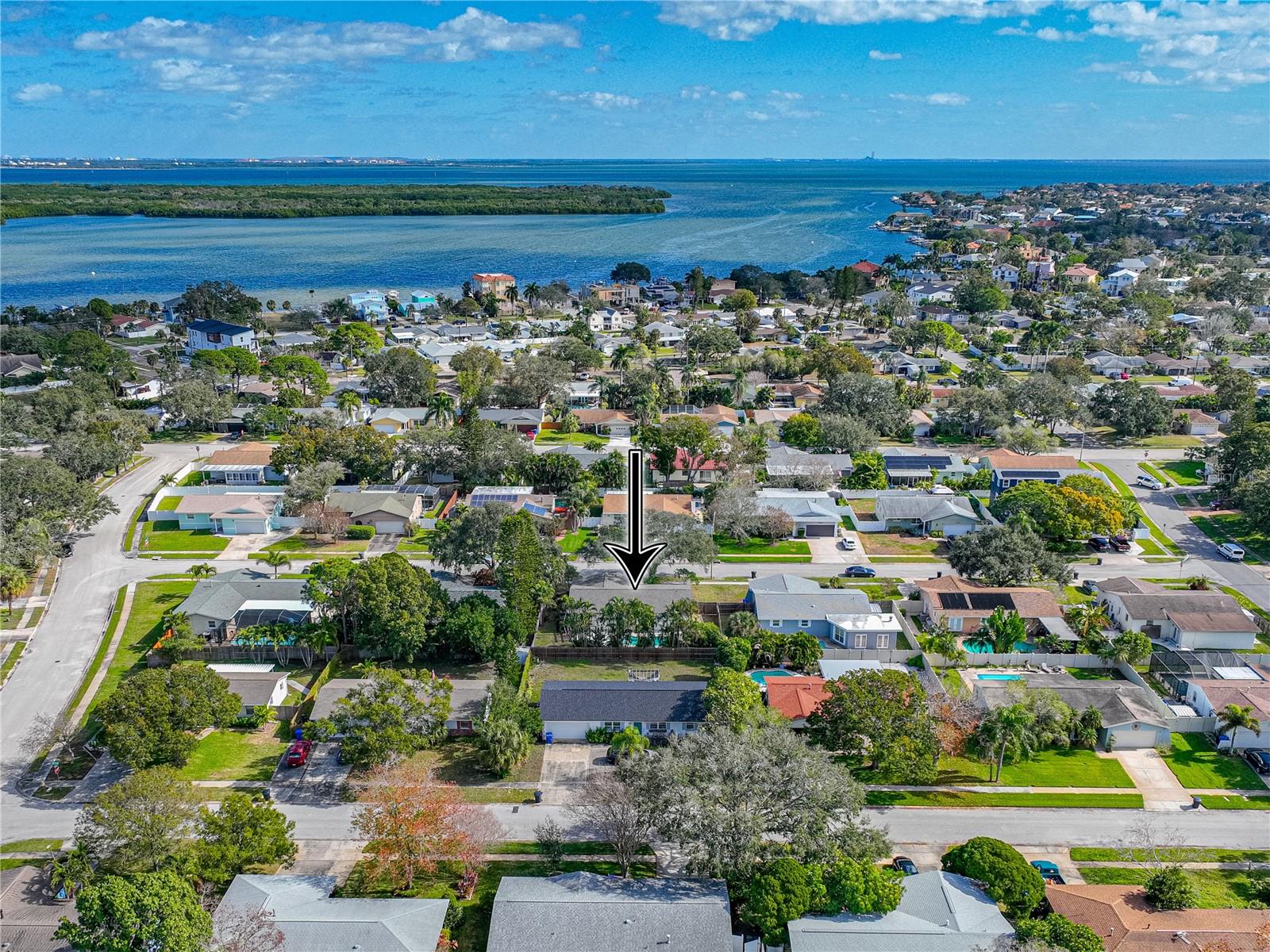 6000 19TH ST NE, ST PETERSBURG, FL, 33703