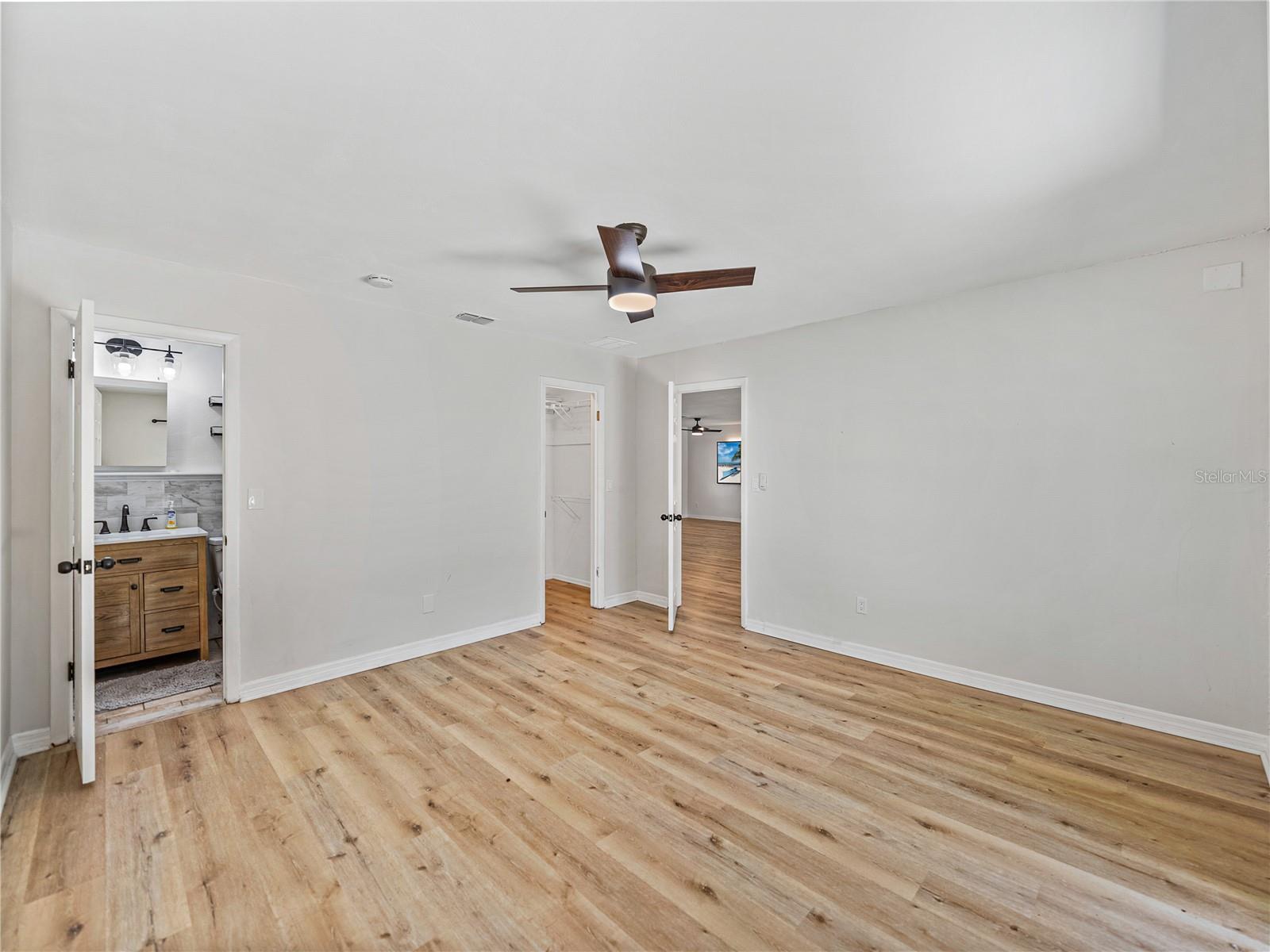 6000 19TH ST NE, ST PETERSBURG, FL, 33703