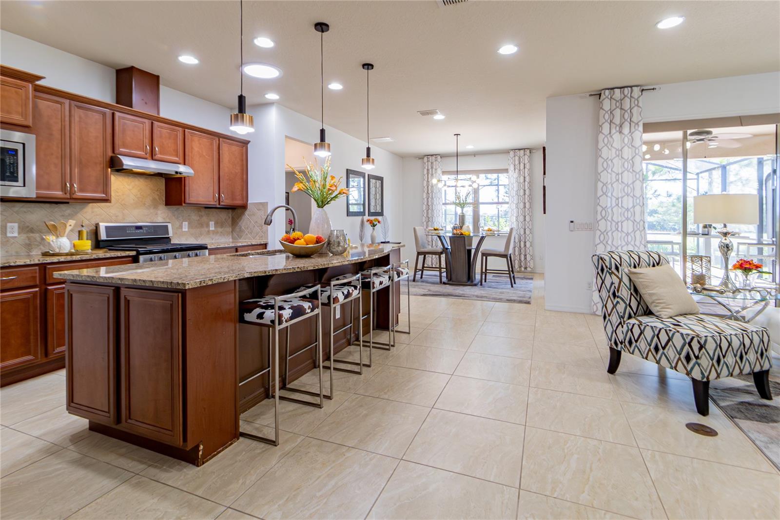 333 NAVARRA LN, DAVENPORT, FL, 33837