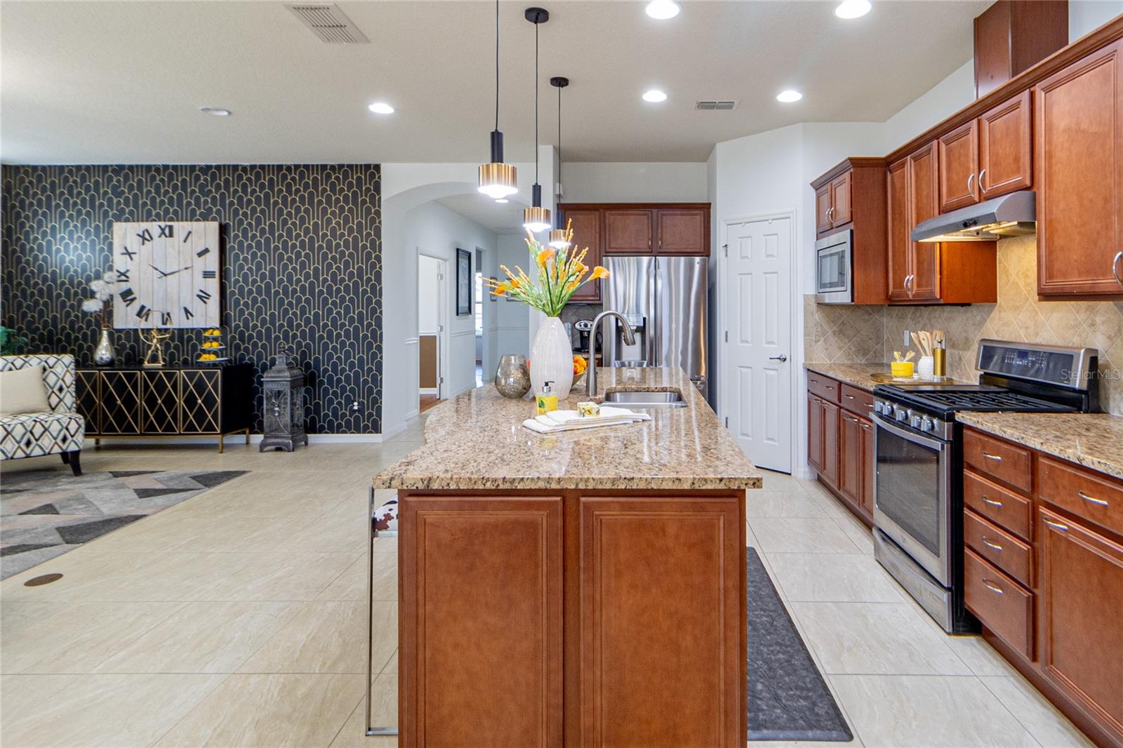 333 NAVARRA LN, DAVENPORT, FL, 33837