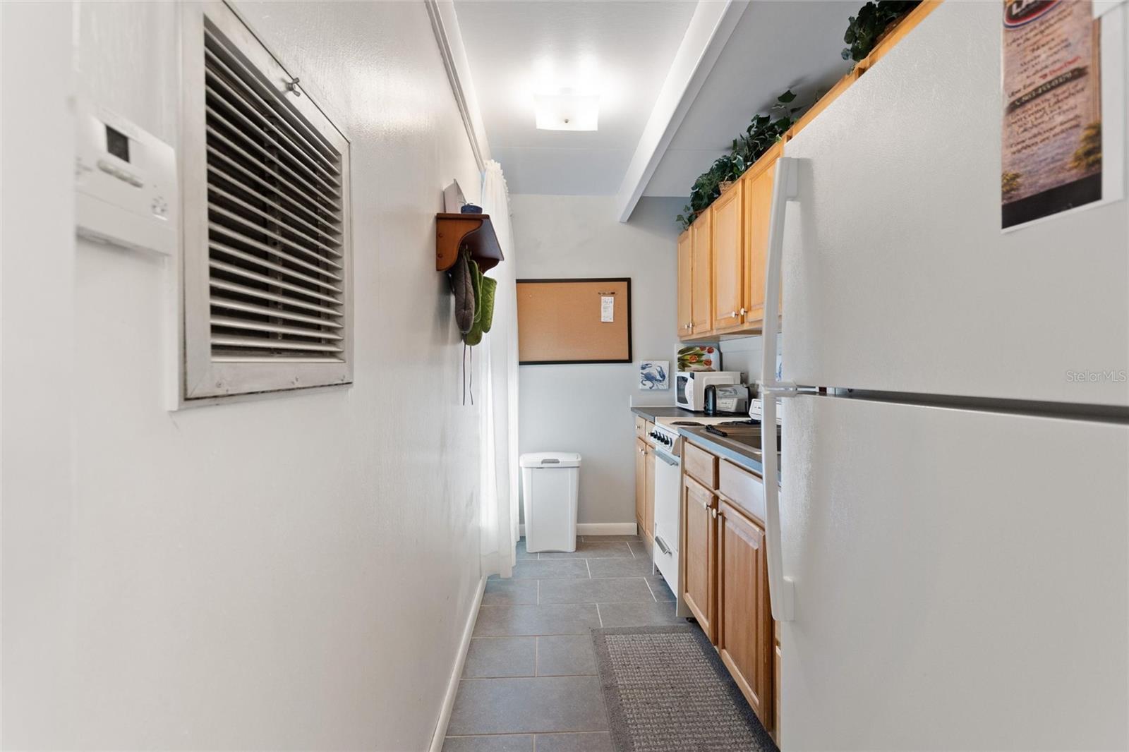 1823 CLUB CIR, LAKESHORE, FL, 33854