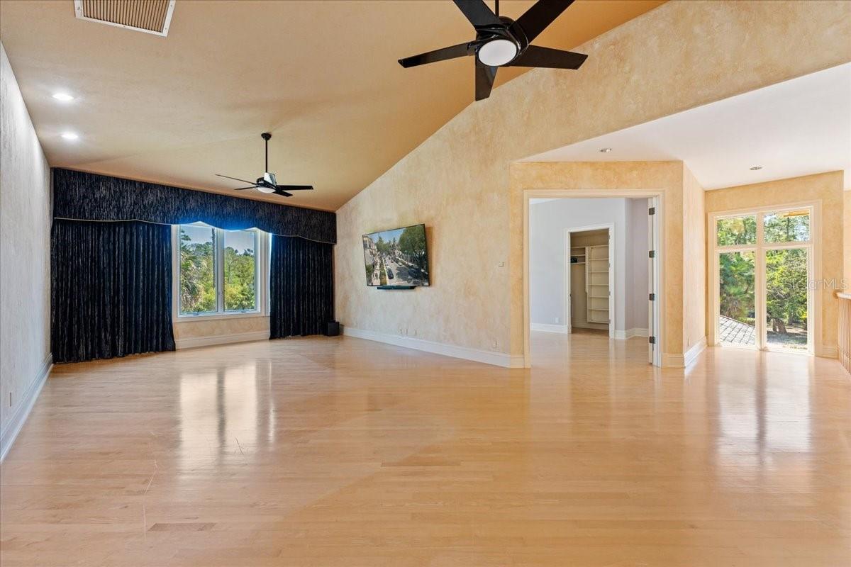 5237 MAHOGANY RIDGE DR, NAPLES, FL, 34119
