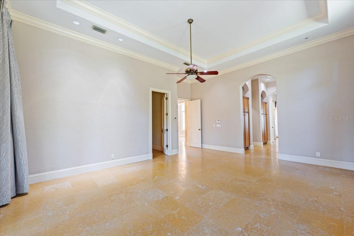 5237 MAHOGANY RIDGE DR, NAPLES, FL, 34119