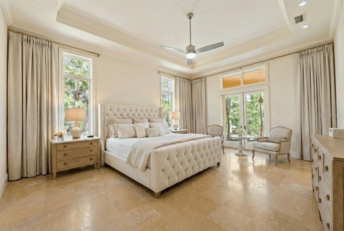 5237 MAHOGANY RIDGE DR, NAPLES, FL, 34119