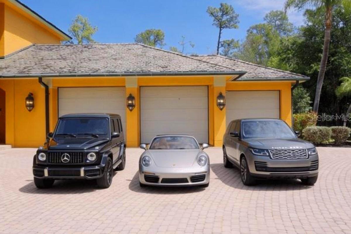 5237 MAHOGANY RIDGE DR, NAPLES, FL, 34119