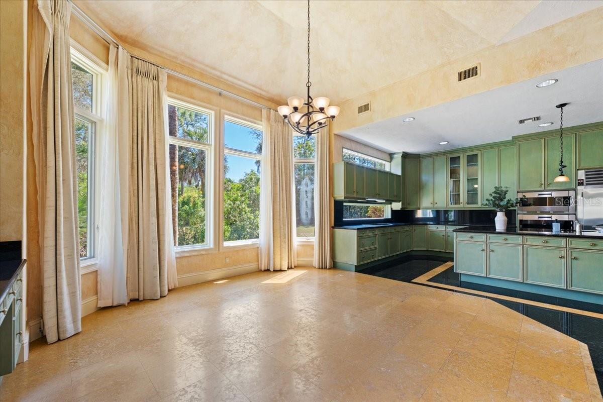 5237 MAHOGANY RIDGE DR, NAPLES, FL, 34119