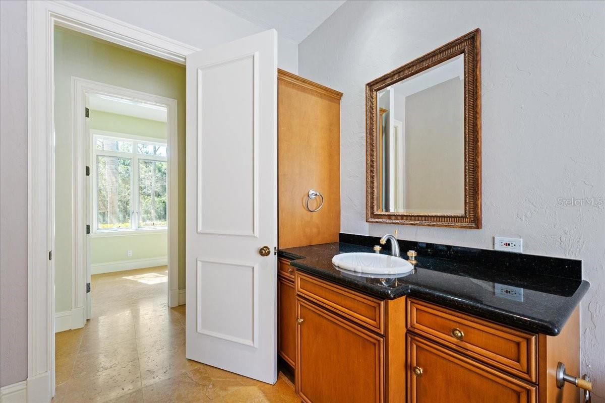 5237 MAHOGANY RIDGE DR, NAPLES, FL, 34119
