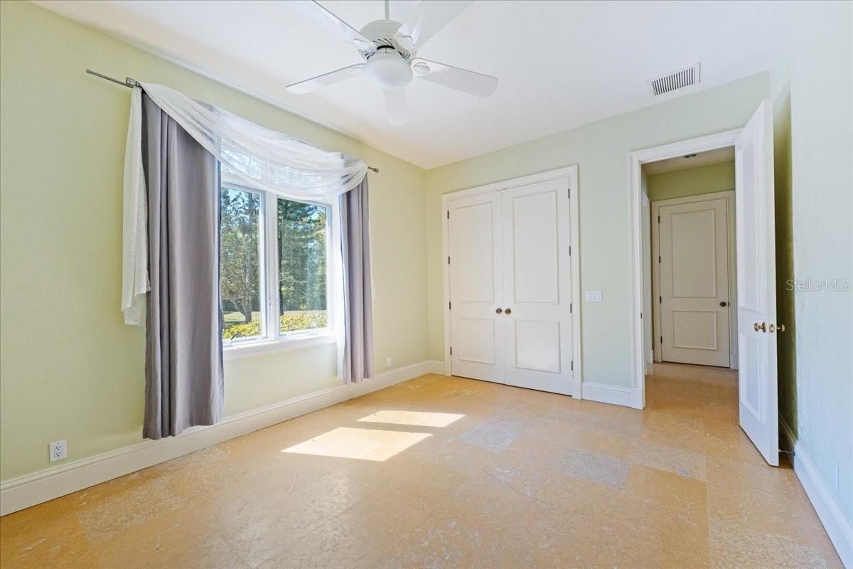 5237 MAHOGANY RIDGE DR, NAPLES, FL, 34119