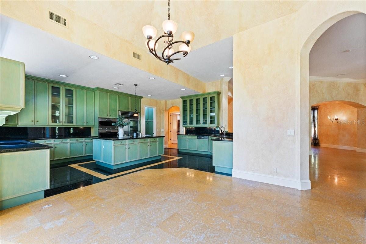 5237 MAHOGANY RIDGE DR, NAPLES, FL, 34119