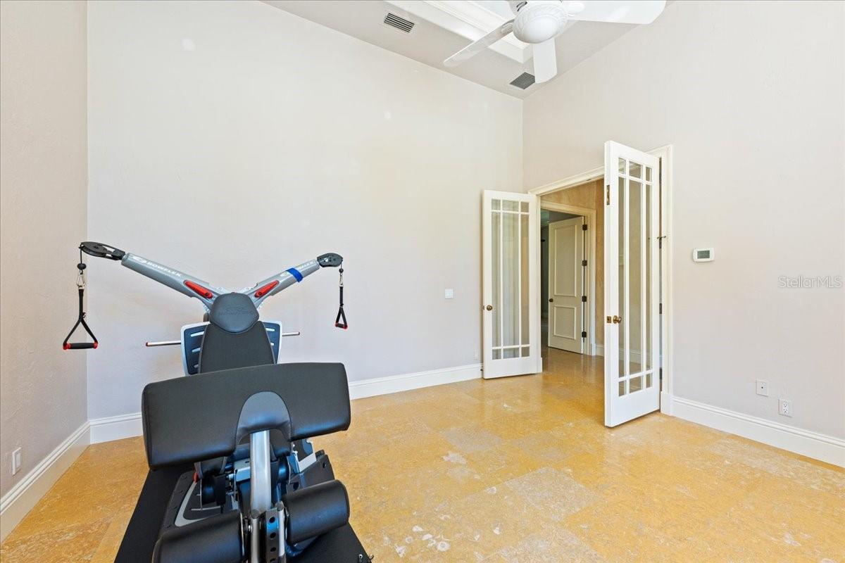 5237 MAHOGANY RIDGE DR, NAPLES, FL, 34119