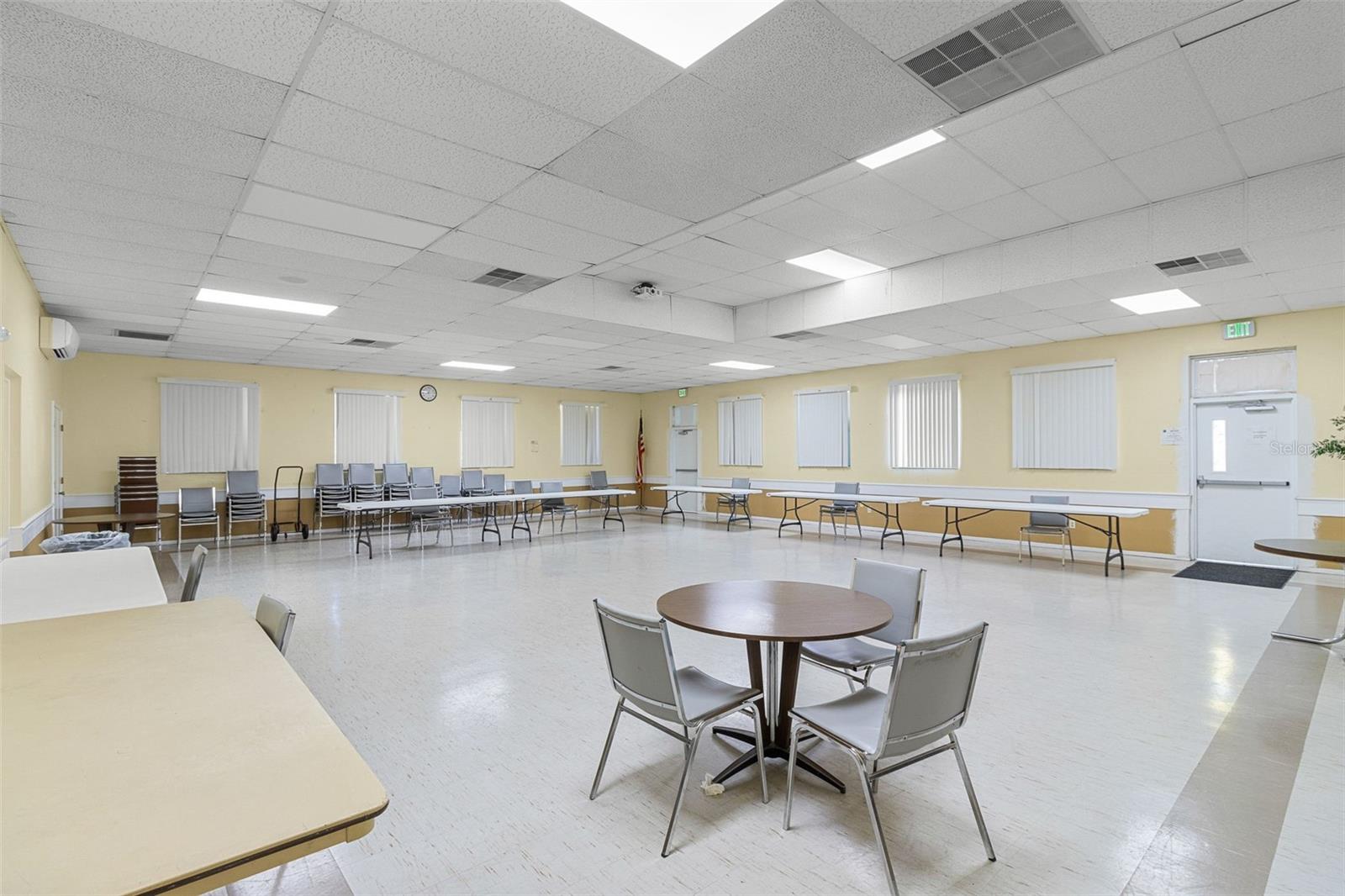 5920 80TH ST N #203, ST PETERSBURG, FL, 33709