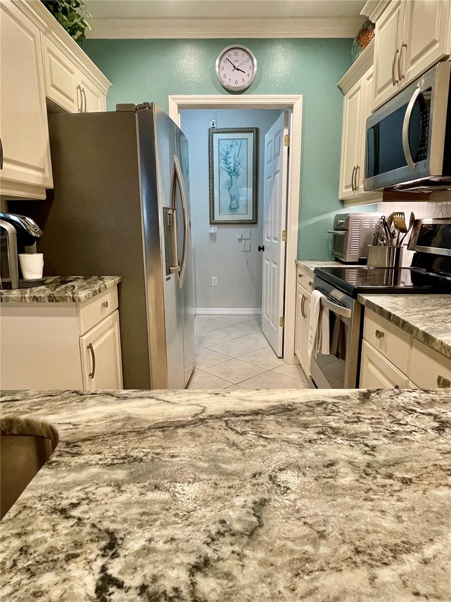 5635 WHITEHEAD ST, BRADENTON, FL, 34203